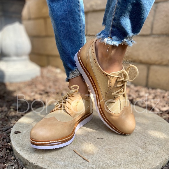 Vegan Leather Camel Wing Tip White Sole Oxfords - Picture 4 of 7